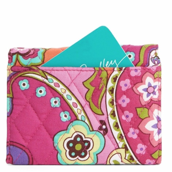 NWT Vera Bradley Petite Trifold Wallet in Pink Swirls 14801 179 QQ - Picture 2 of 3